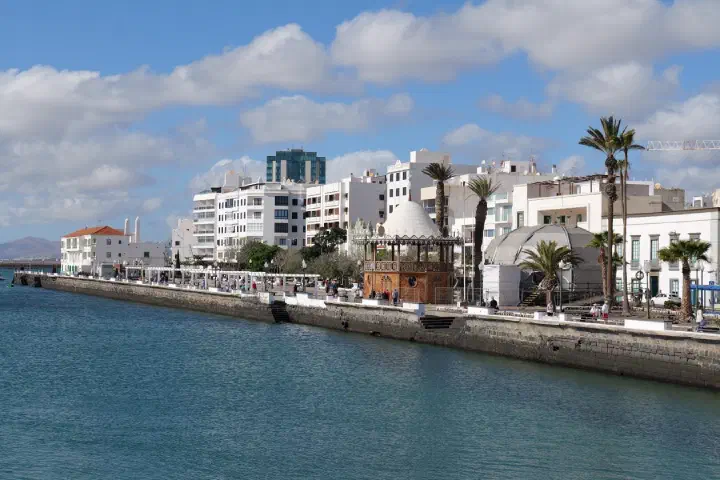 Arrecife, Spanien - Photo 23