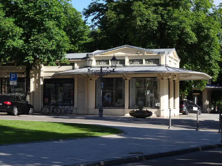 Baden-Baden, Deutschland - Photo 2