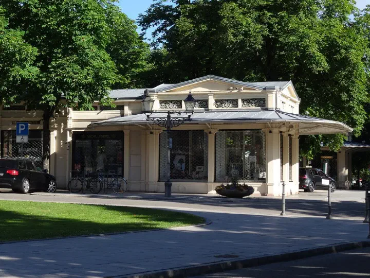 Baden-Baden, Deutschland - Photo 2