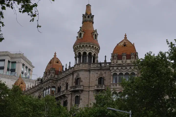 Barcelona, Spanien - Photo 13