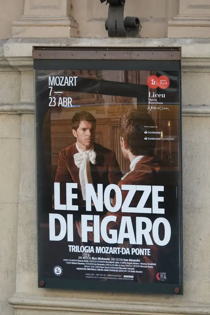 Barcelona, Spanien - Photo 21