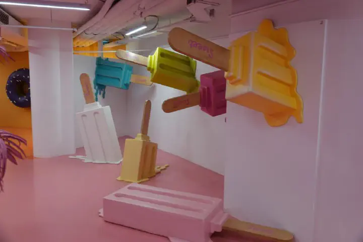 Barcelona, Spanien - Photo 14