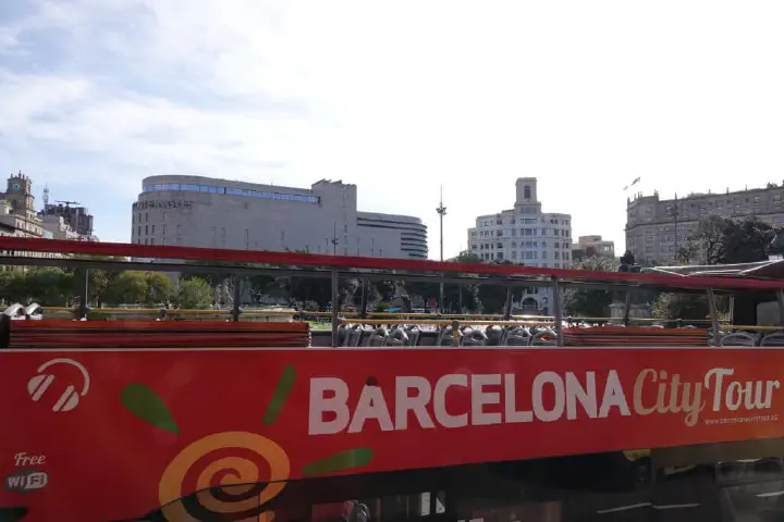 Barcelona, Spanien - Photo 1