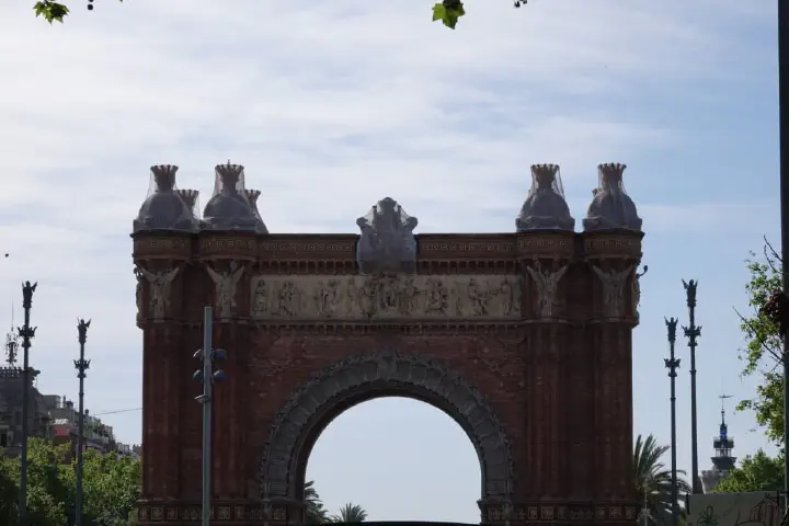 Barcelona, Spanien - Photo 8