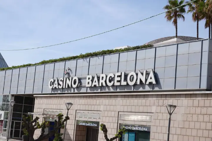 Barcelona, Spanien - Photo 29