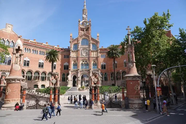 Barcelona, Spanien - Photo 45