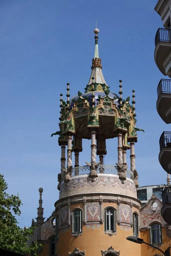 Barcelona, Spanien - Photo 51