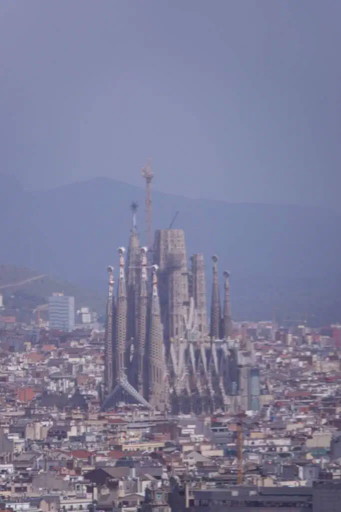 Barcelona, Spanien - Photo 27