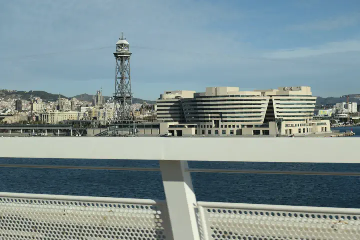 Barcelona, Spanien - Photo 1