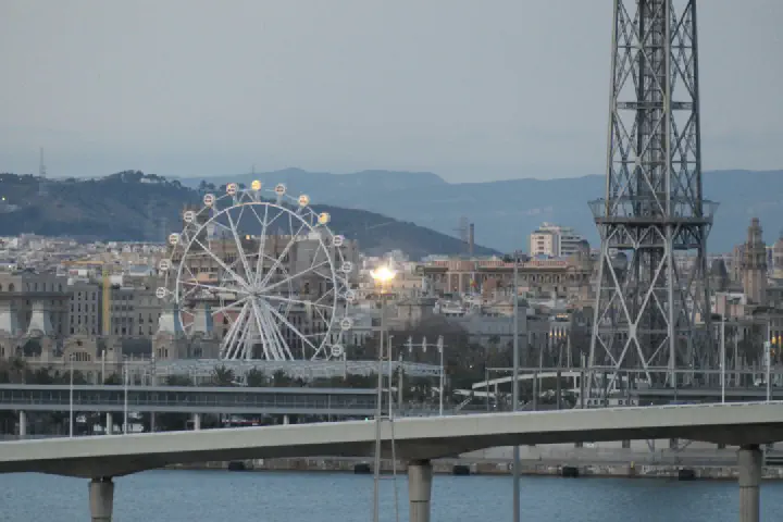 Barcelona, Spanien - Photo 14