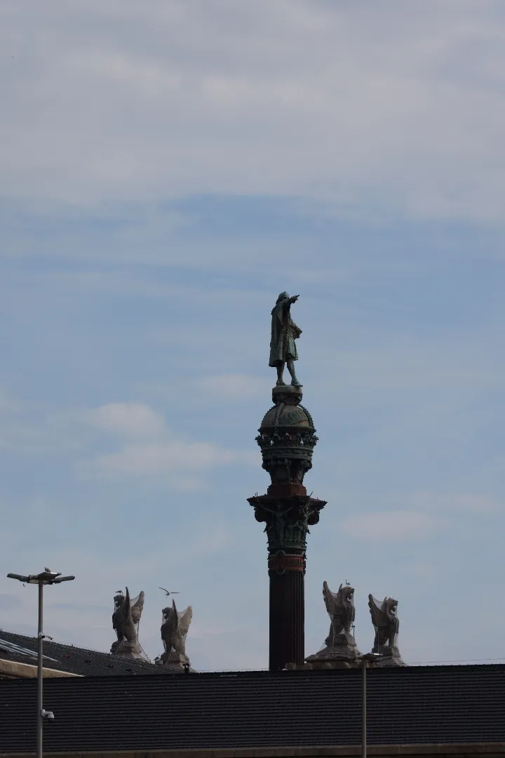 Barcelona, Spanien - Photo 1