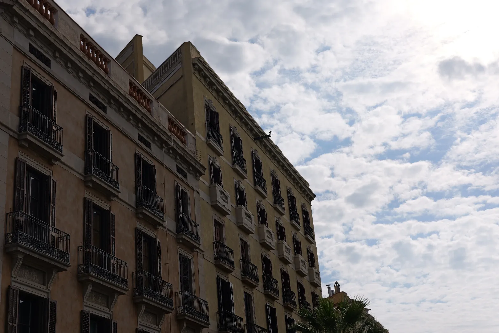 Barcelona, Spanien - Photo 9