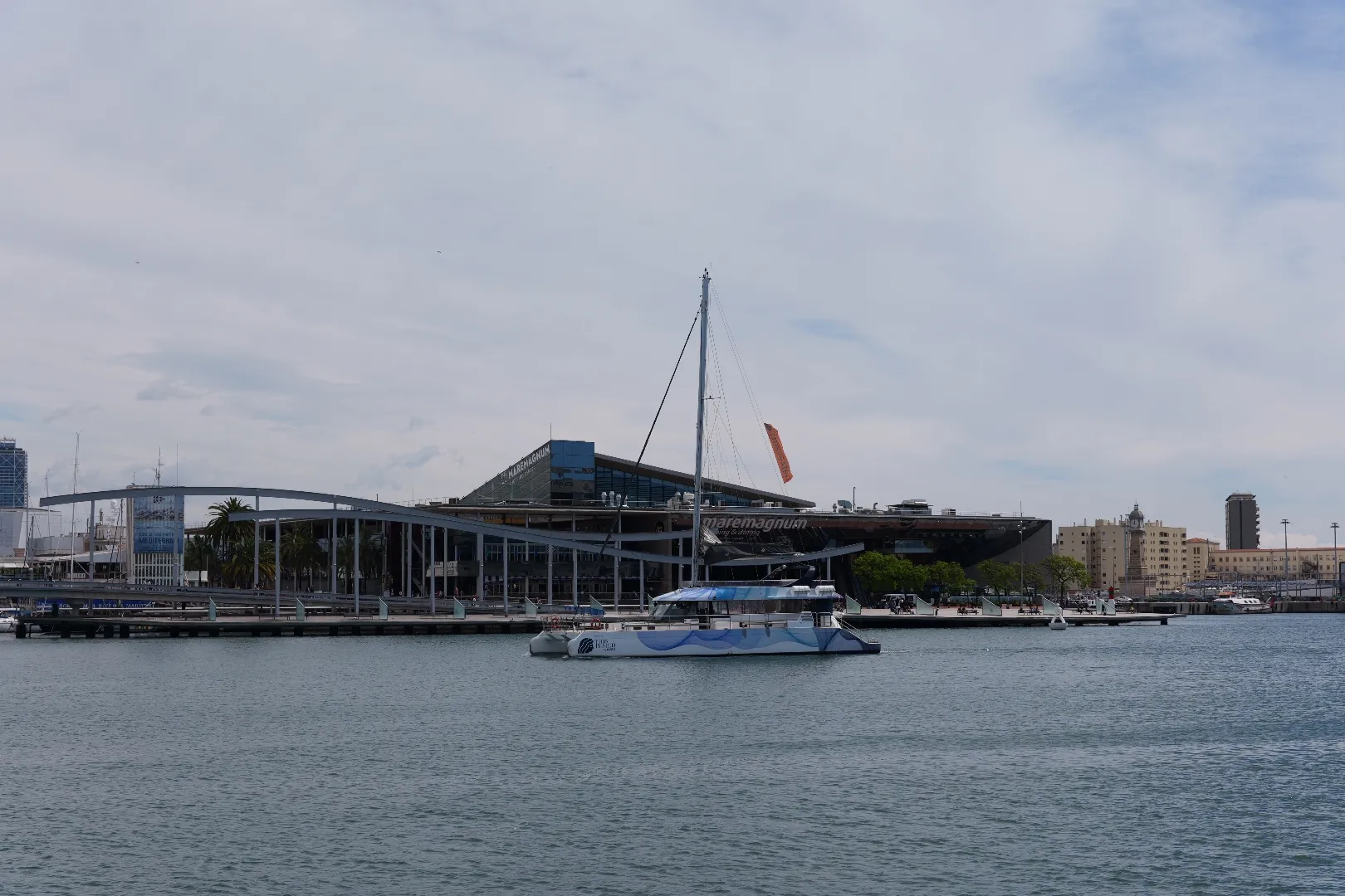 Barcelona, Spanien - Photo 6