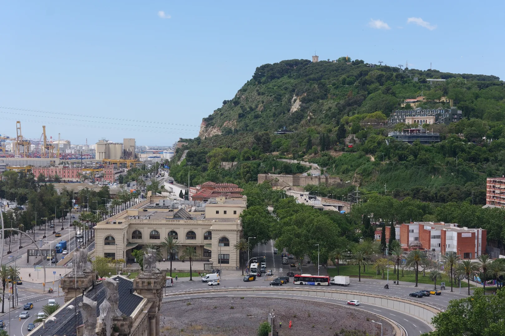 Barcelona, Spanien - Photo 23