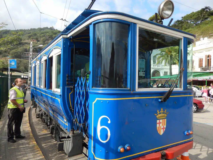 Barcelona, Spanien - Photo 26