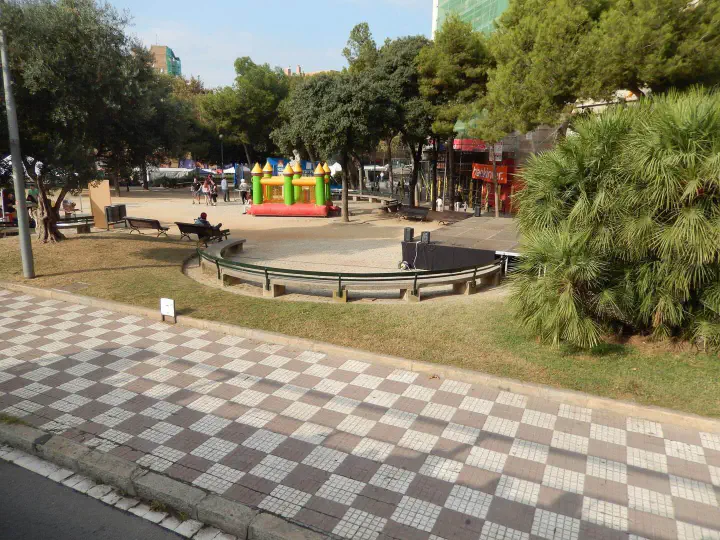 Barcelona, Spanien - Photo 1