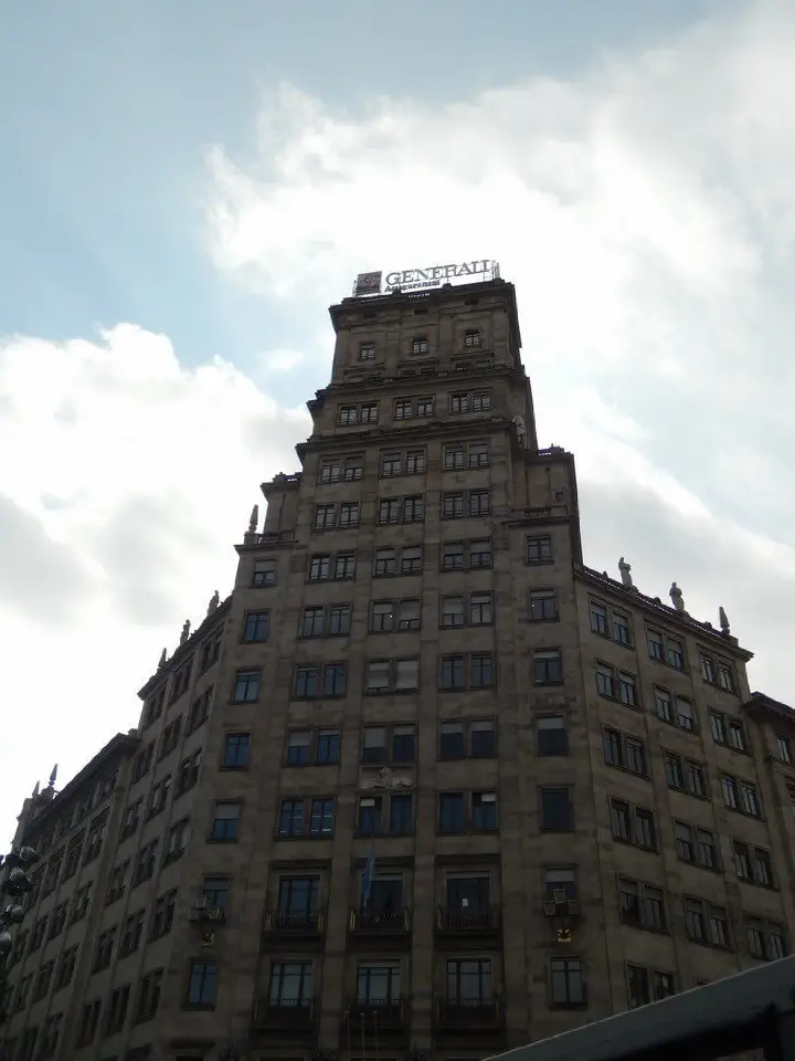 Barcelona, Spanien - Photo 28