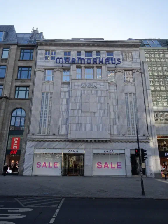 Berlin, Deutschland - Photo 8