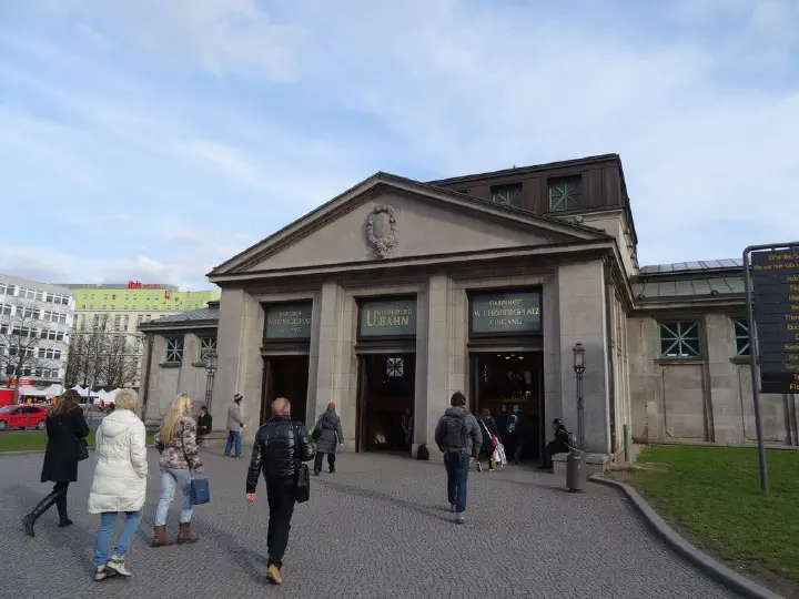 Berlin, Deutschland - Photo 8