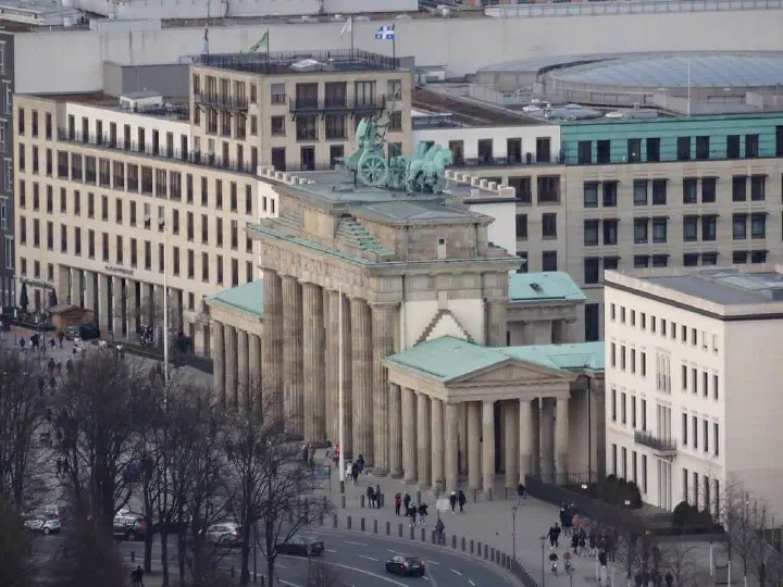 Berlin, Deutschland - Photo 18