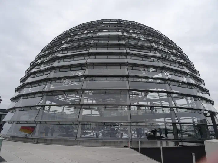 Berlin, Deutschland - Photo 10