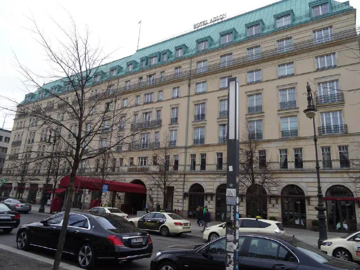 Berlin, Deutschland - Photo 20