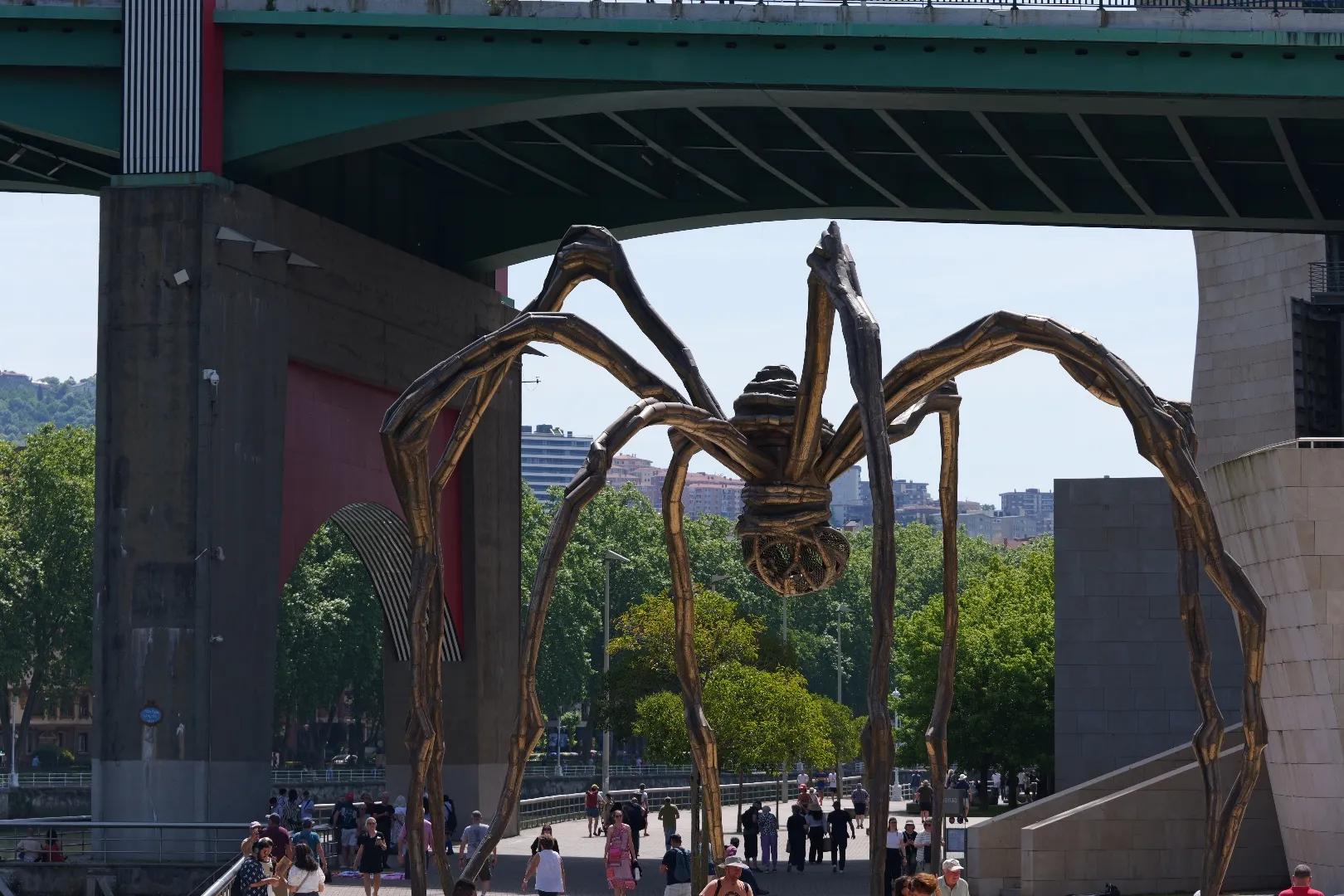 Bilbao, Spanien - Photo 31