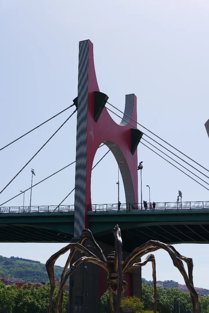 Bilbao, Spanien - Photo 32