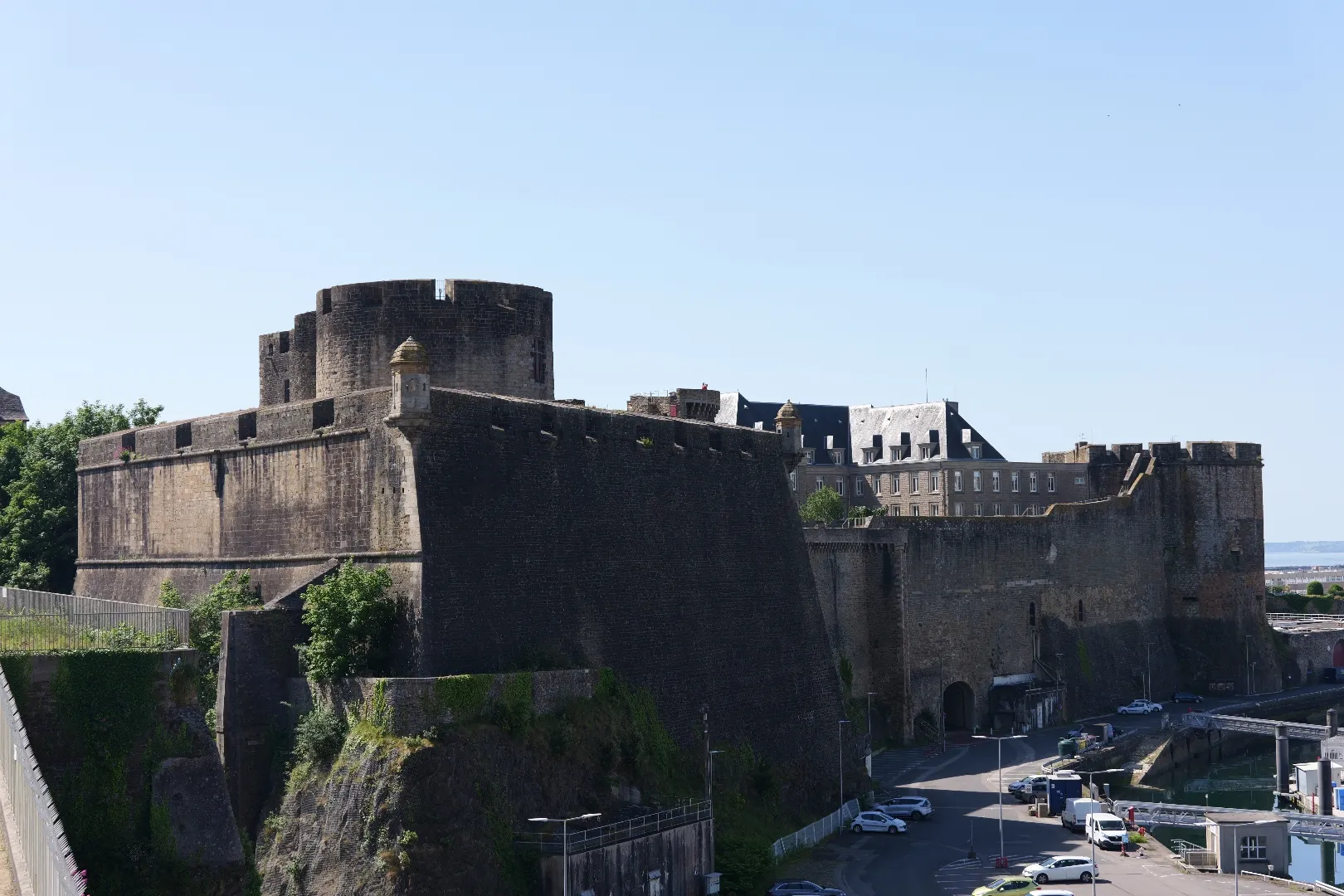 Brest, Frankreich - Photo 22