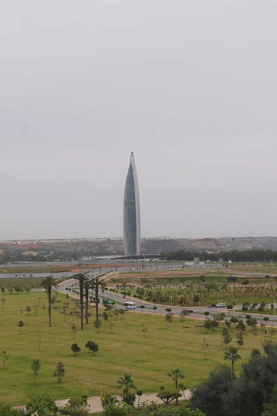 Der Mohammed VI. Tower in Rabat - mit 250 Metern eines der höchsten Gebäude Afrikas.