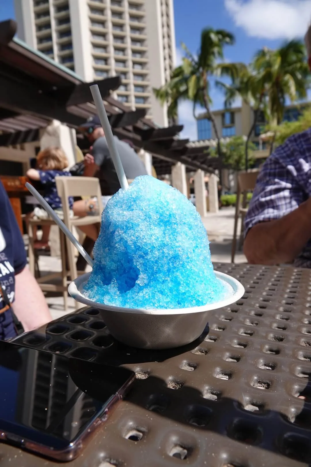 Das hawaiianische Shave Ice in der Geschmacksrichtung Vanille.