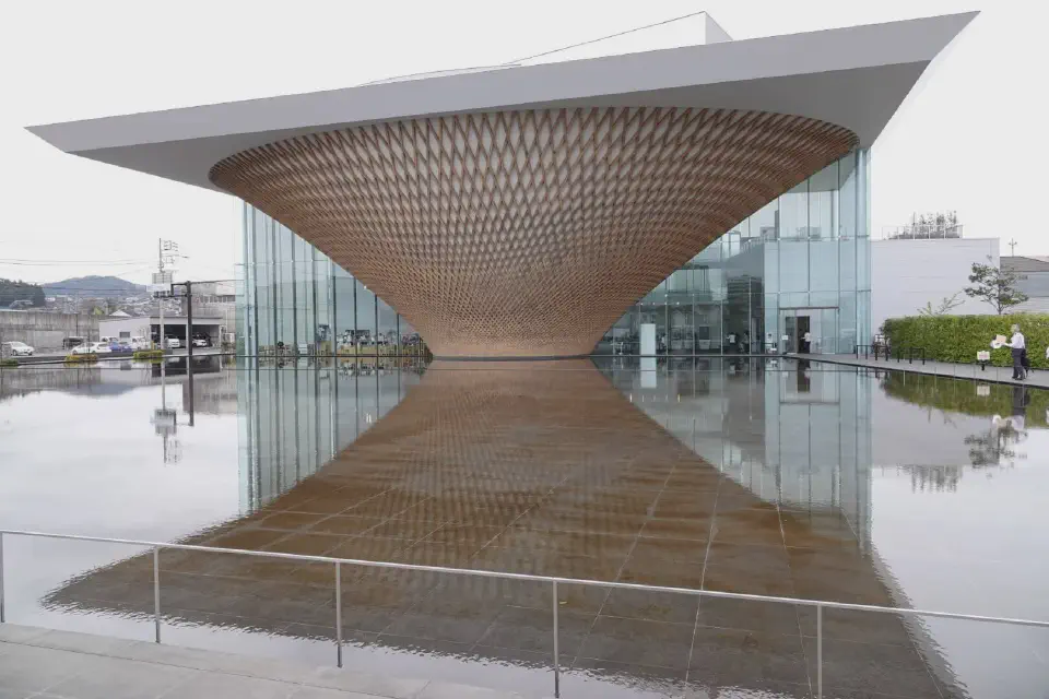 Das Museum, welches in der Form des Fuji gebaut wurde.