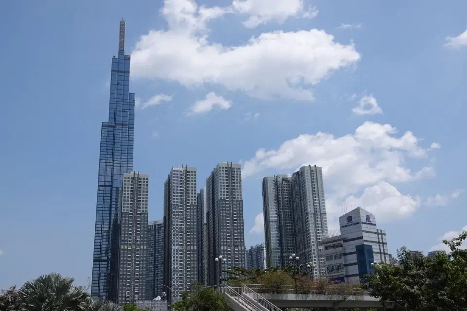 Blick auf die modernen Hochhäuser in Ho-Chi-Minh-Stadt.
