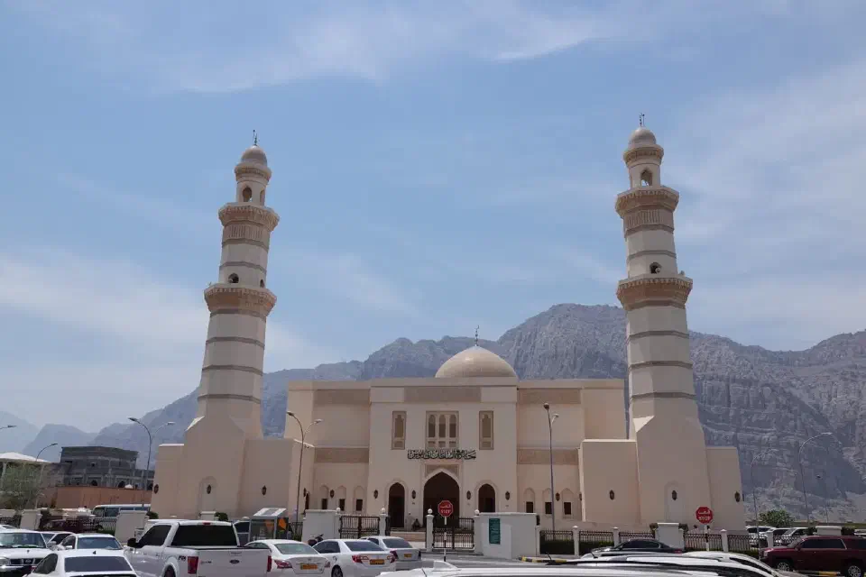 Blick auf die Moschee.