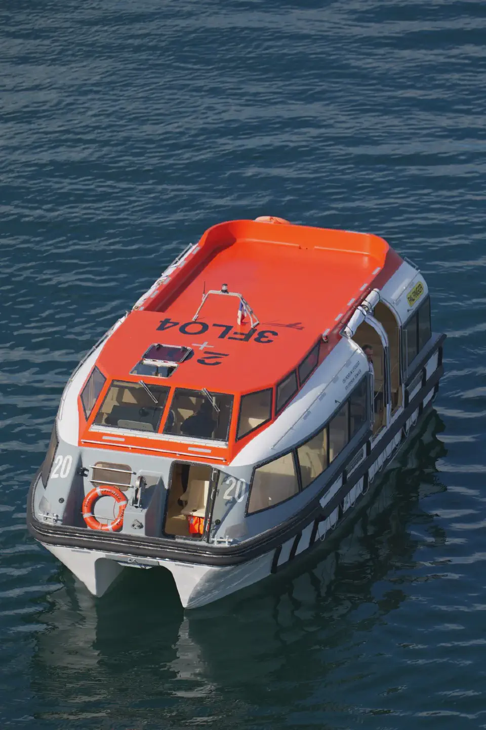 Eines der Tenderboote, das uns sicher vom Schiff an Land brachte.