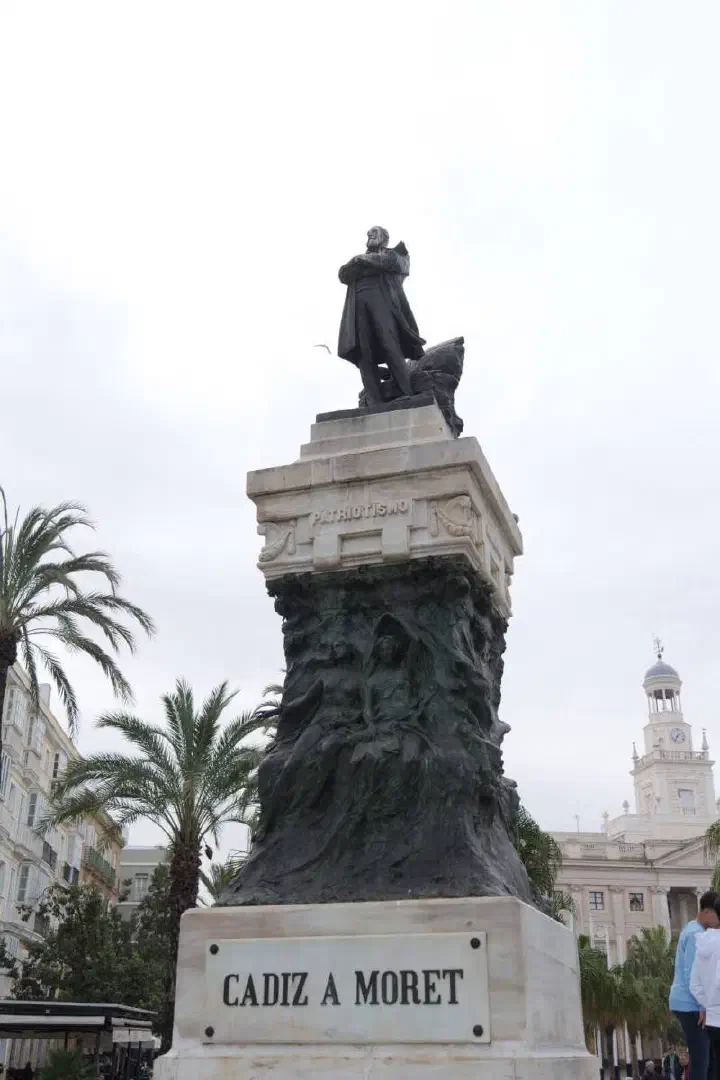 Cádiz, Spanien - Photo 41