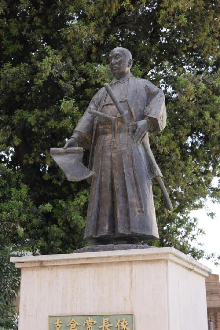 Civitavecchia, Italien - Photo 10