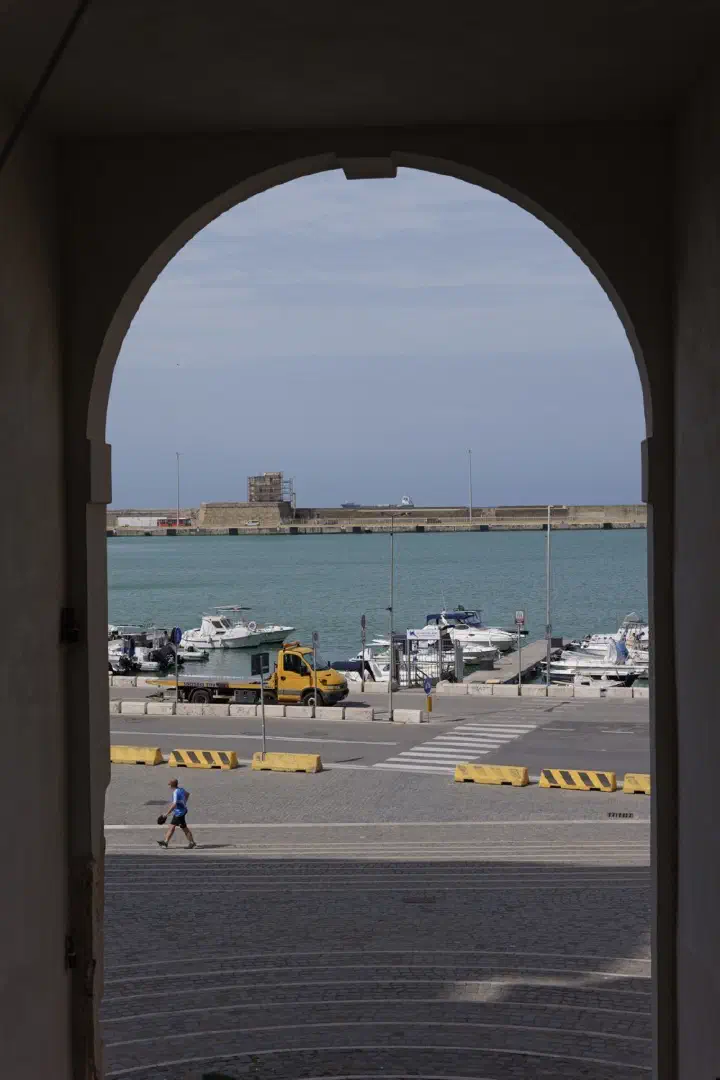 Civitavecchia, Italien - Photo 12