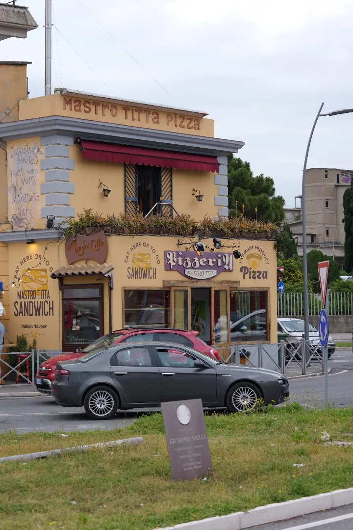 Civitavecchia, Italien - Photo 6