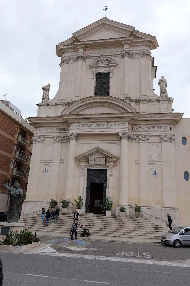 Civitavecchia, Italien - Photo 12