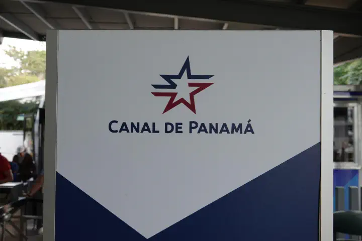 Colón, Panama - Photo 2