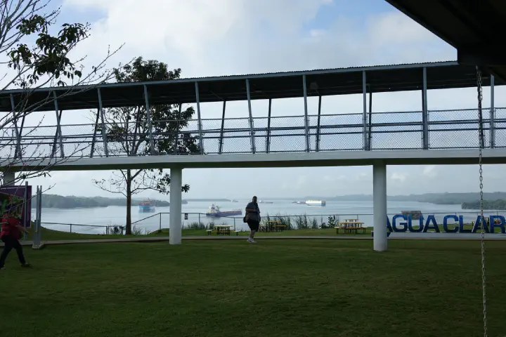 Colón, Panama - Photo 15