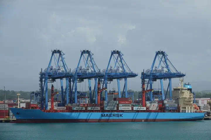 Colón, Panama - Photo 17