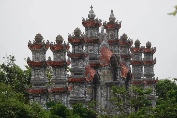 Da Nang, Vietnam - Photo 18