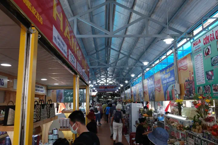 Da Nang, Vietnam - Photo 28
