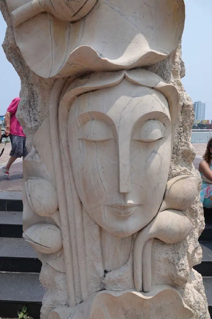 Da Nang, Vietnam - Photo 34