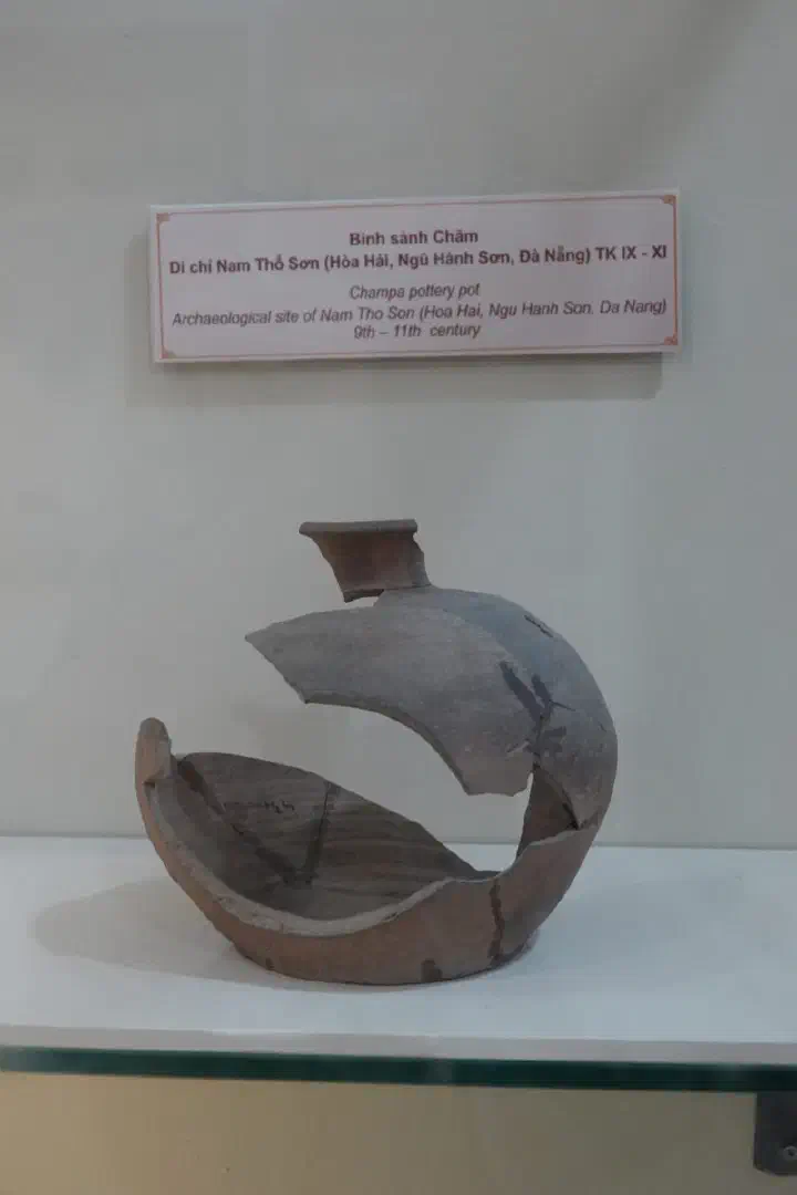 Da Nang, Vietnam - Photo 42