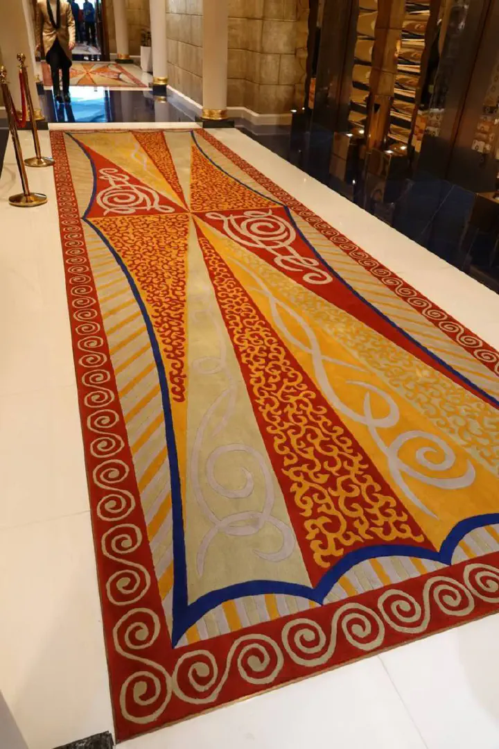 Dubai, VAE - Photo 12