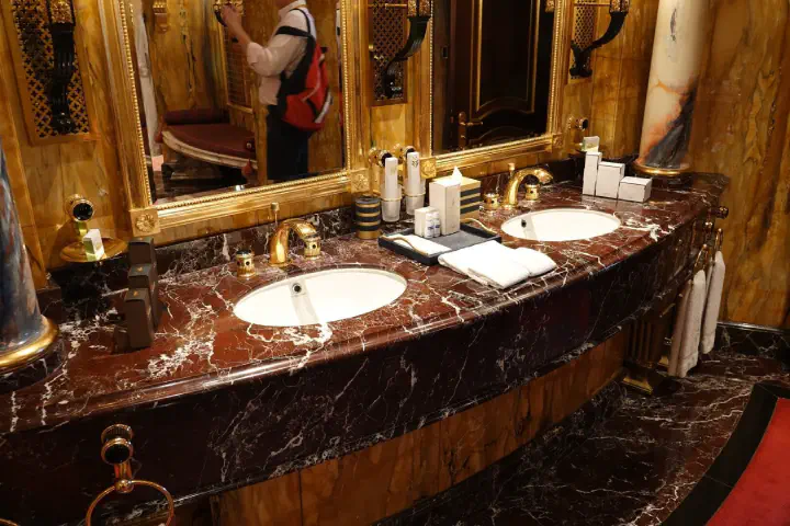 Dubai, VAE - Photo 34