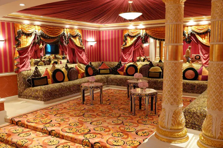 Dubai, VAE - Photo 35